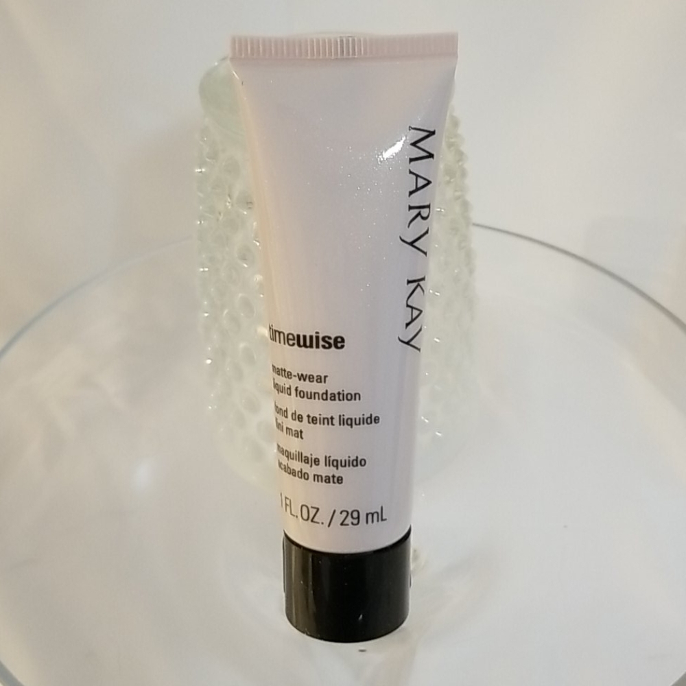 Mary Kay Timewise Matte-wear Foundation